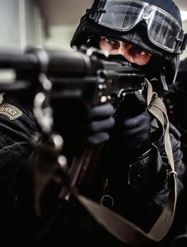 swat-team