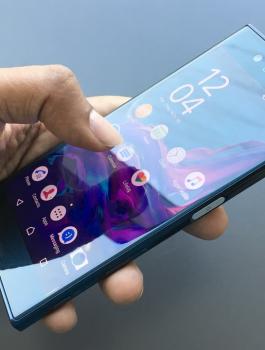 سوني تعلن عن هاتفيها الذكيين Xperia XZ1 و Xperia XZ1 Compact