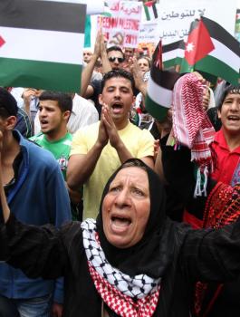 تظاهرات ومسيرات في الأردن منددة بقرار ترامب الاعتراف بالقدس عاصمة لإسرائيل