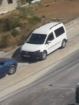 مركبات خاصة تنقل بأجر مالي في الضفة الغربية 
