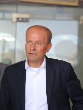 قدري أبو بك رئيسا لهيئة شؤون الأسرى والمحررين 