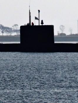 فزع البحرية الأمريكية من غواصة روسية خفية