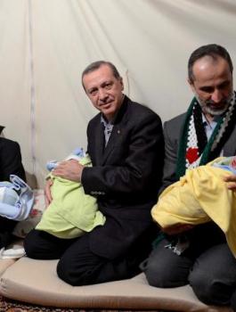تركيا تنفي بشكل رسمي مقتل التوأم الثلاثي السوري “رجب وطيب وأردوغان” 