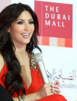 كيم كاردشيان في دبي 