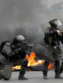 مواجهات بين الشبان وقوات الاحتلال في الضفة الغربية 