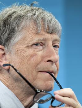 بيل جيتس وفيروس كورونا 