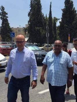 الافراج عن وزير القدس فادي الهدمي 