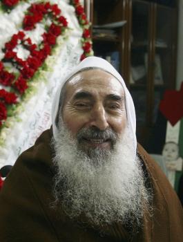 مغرد اماراتي واحمد ياسين 