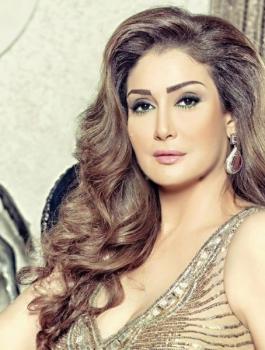 غادة عبد الرازق تعلق على الفيديو الفاضح لها: المشاهد ملفقة