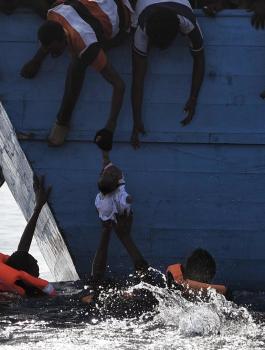 انقاذ مهاجرين في المغرب 