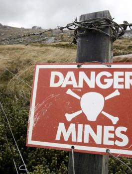 حقل الغام دير ابو ضعيف 