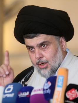 مقتدى الصدر والسفارة الامريكية في العراق 