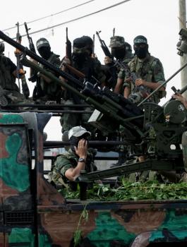 اسقاط طائرة اف 16 إسرائيلية