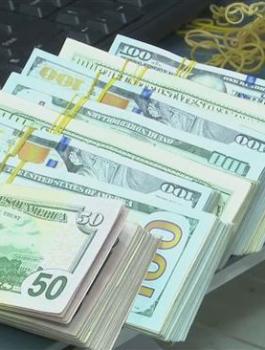 استبدال الدولار بالليرة لتركية 