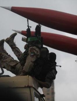 مساعدات ايرانية لحماس 