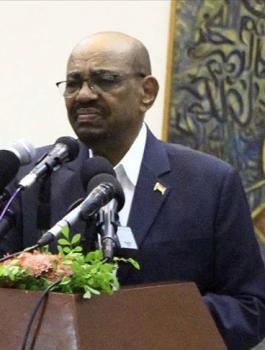 الشباب السوداني والبشير 