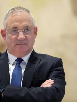 غانتس والجيش الاسرائيلي 