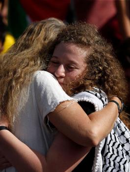 عهد التميمي واسرائيل 