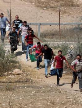 عقوبات ضد العمال الفلسطينيين 