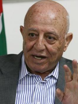 احمد قريع 
