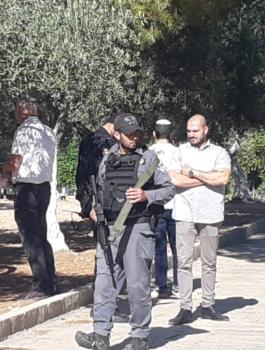 وزير الزراعة الاسرائيلي في الأقصى 