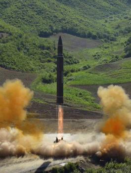 الصواريخ الكورية الشمالية النووية 