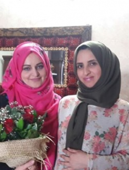 بعد انقطاع دام 26 عاما- لبنى تجتاز الثانوية