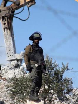 اخطارات باخلاء الاراضي 