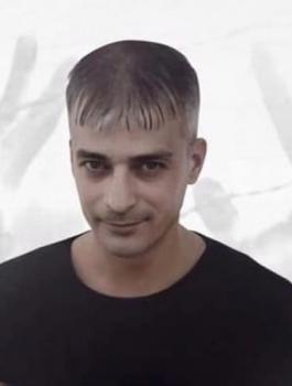 كمال ابو وعر 