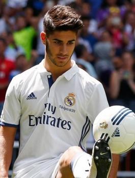 أسينسيو يبوح بكل شيء عن عرض برشلونة لما كان لاعبا بمايوركا