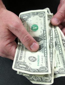 الاجور القليلية 