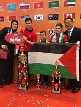 طفل فلسطيني يفوز بالذكاء العقلي 