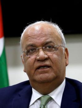 صائب عريقات وترامب 