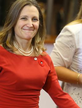 وزيرة الخارجية الكندية 