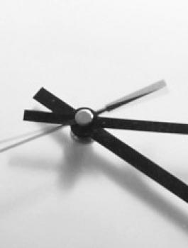 n-CLOCK-large570