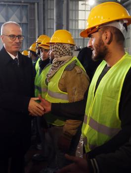 الحمد الله في شركة نصار نصار الاستثمارية للحجر 