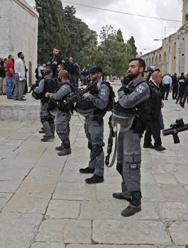 حصار اسرائيلي على القدس 