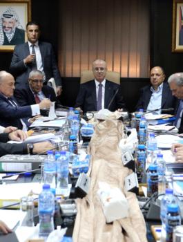 الحمد الله يعلن البدء بصرف 25 مليون دولار لدعم القدس