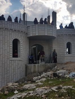 نساء بدرس 