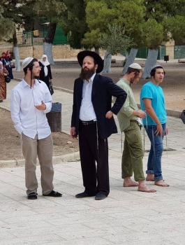 اقتحام المسجد الاقصى في العشر الآواخر من رمضان 