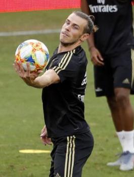 بيل ينتقل الى ناد صيني 