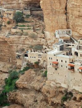 إسرائيل تتراجع عن  منع دخول السياح للأراضي الفلسطينية