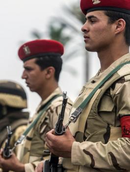 مقتل جنود مصريين في العريش 