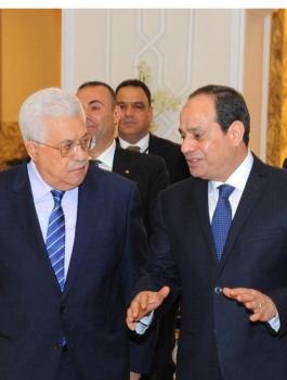 السيسي يدعو الرئيسي عباس لزيارة مصر السبت المقبل