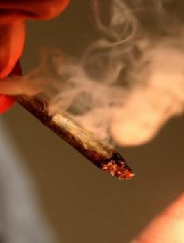 كندا ومحاربة التدخين 