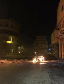 المستوطنون يقتحمون قبر يوسف 