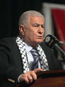 عباس زكي والعودة الى المفاوضات 