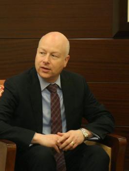 جرينبلات واستبدال السلطة الفلسطينية 