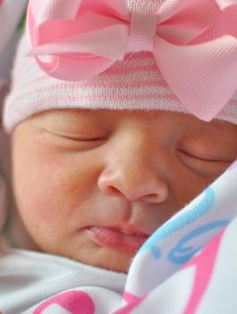 وفاة طفلة داخل حضانة في الخليل 