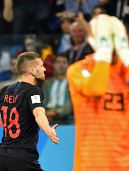 كرواتيا تذل الأرجنتين بثلاثية نظيفة وتقربه من مغادرة المونديال